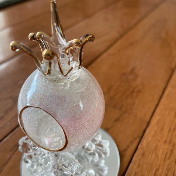 Cinderella Carriage Figurine - Picture 5 of 5